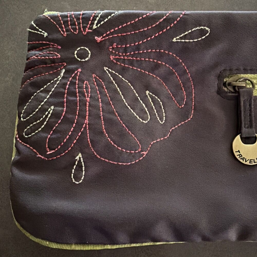 Travelon Brown Floral Nylon Zip Wristlet Clutch Purse RFID Wallet Passport - Picture 7 of 8